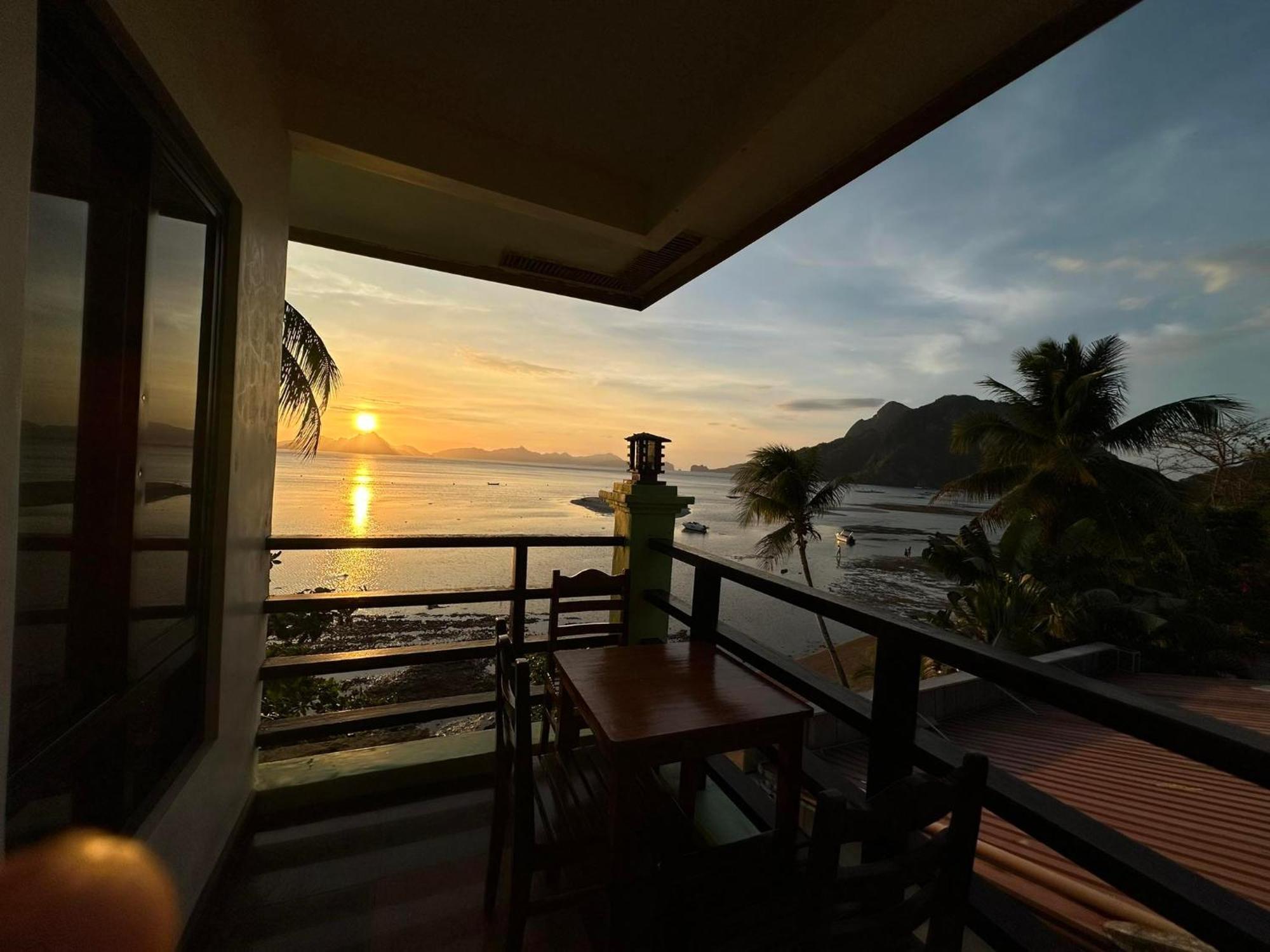 Desert Rose Beach Hotel El Nido Exterior photo